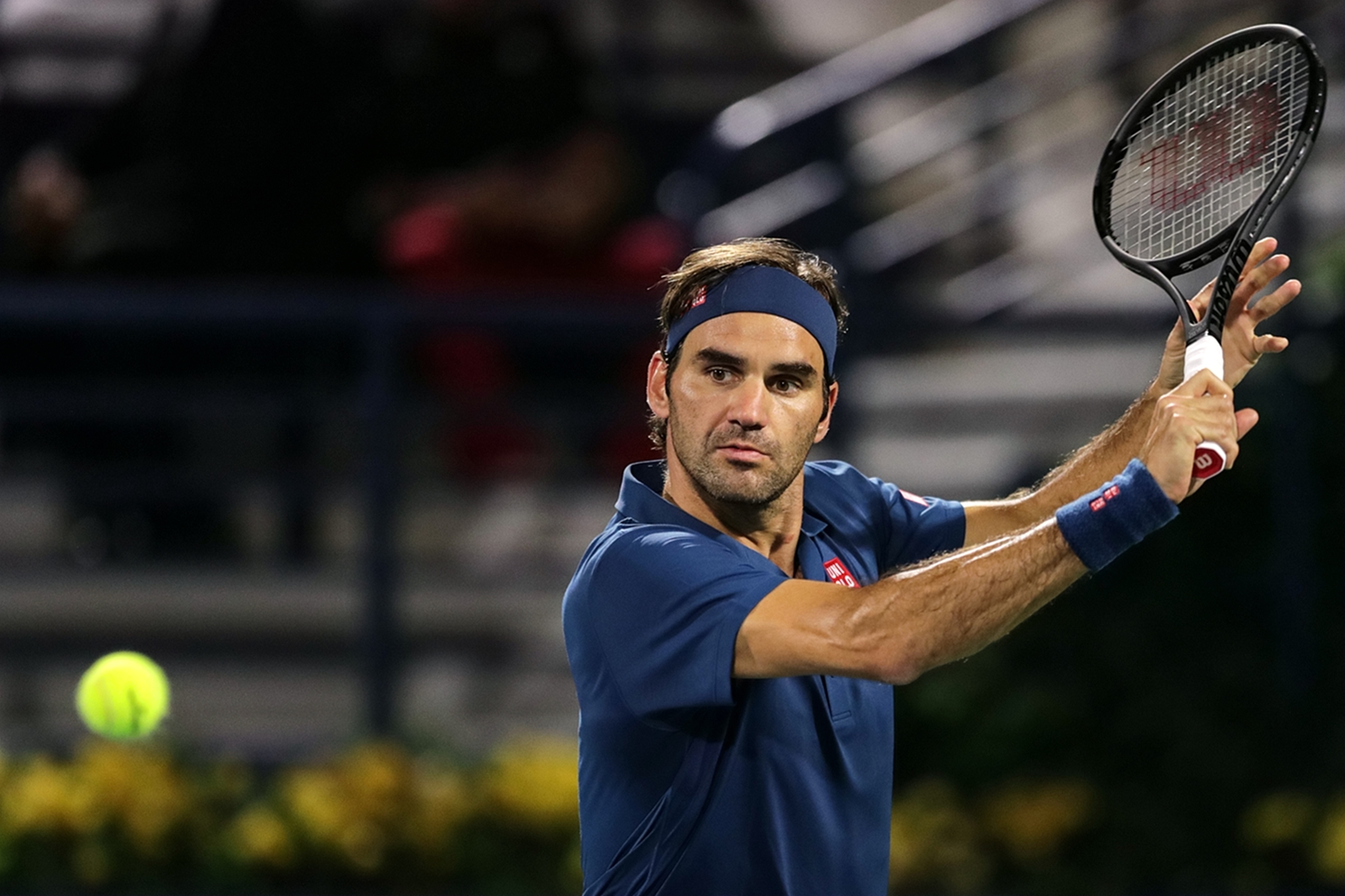 AYX SPORTS-包含费德勒回归赛场，精彩发挥首场状态亮眼，西班牙队观众沸腾！的词条